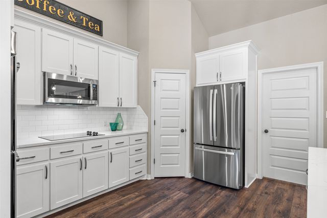 15813 (15821) Salado Drive, Temple, TX 76502