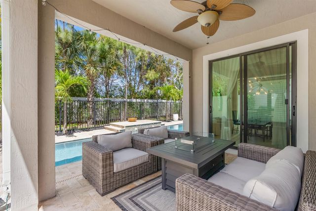 7241 Stella Lane, Lake Worth, FL 33463