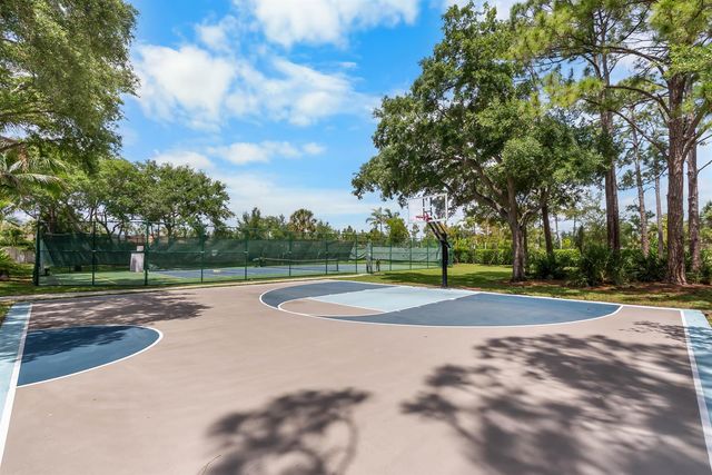 7241 Stella Lane, Lake Worth, FL 33463