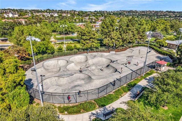 5 Quartz Lane, Ladera Ranch, CA 92694