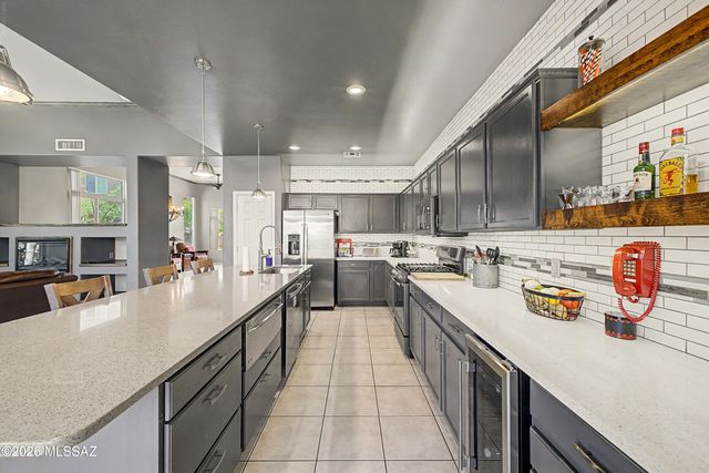 3370 N Fork River Court, Tucson, AZ 85745