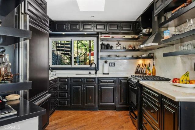 31706 Scenic, Laguna Beach, CA 92651