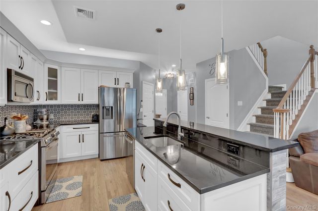 37 Terrace Lane, Patchogue, NY 11772