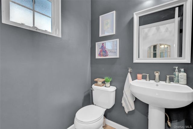 37 Terrace Lane, Patchogue, NY 11772