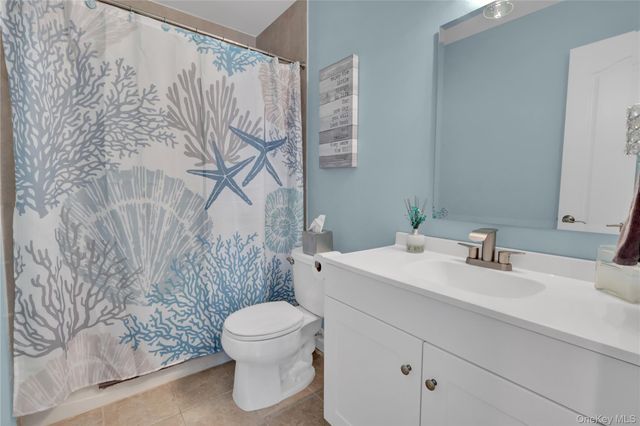 37 Terrace Lane, Patchogue, NY 11772