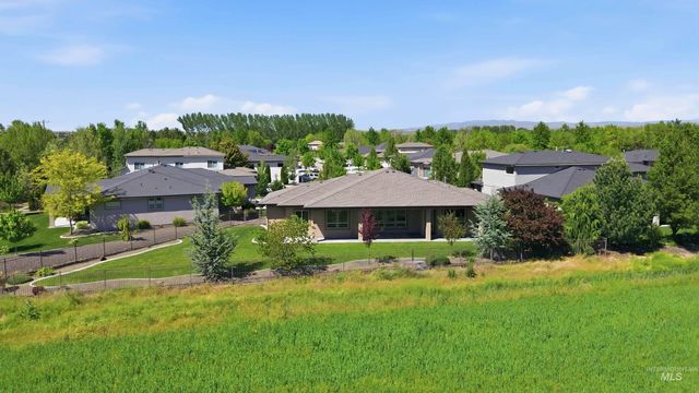 4719 W Braveheart St., Eagle, ID 83616