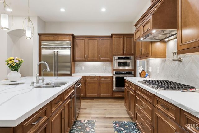 3519 Jardineire Lane, Bakersfield, CA 93311