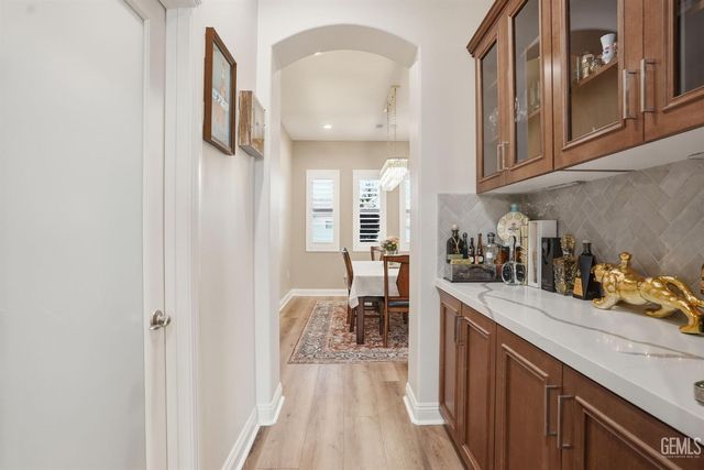 3519 Jardineire Lane, Bakersfield, CA 93311