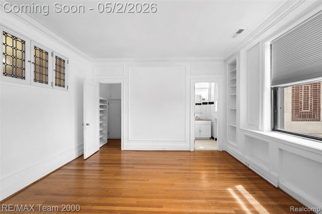 2900 E Jefferson Avenue 61-C8, Detroit, MI 48207