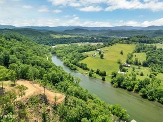 750 Herb Hodge Road, Johnson City, TN 37601