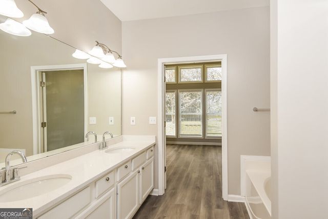 3352 Briaroak Drive, Duluth, GA 30096