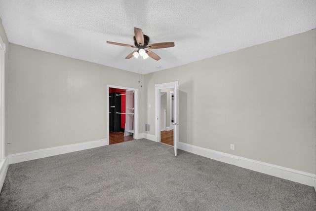 3413 2nd Avenue, Des Moines, IA 50313