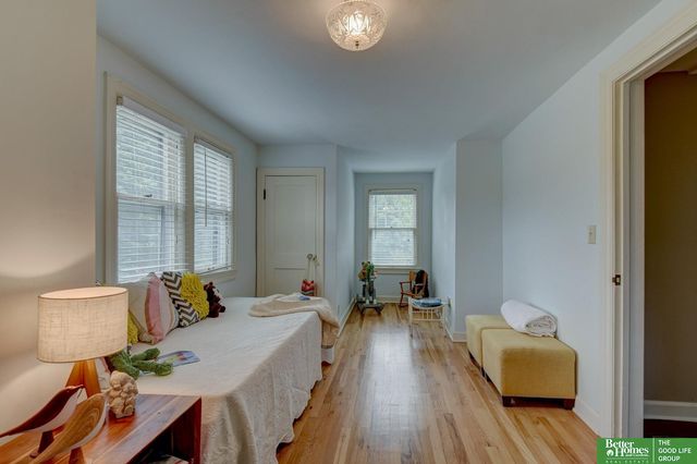 5411 Pacific Street, Omaha, NE 68106