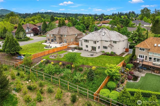 2446 279th Drive SE, Sammamish, WA 98075