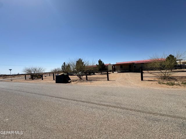 15072 Mandeville Avenue, Horizon City, TX 79928