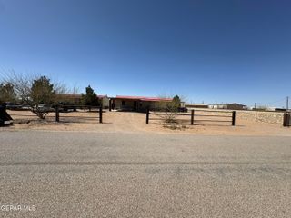 15072 Mandeville Avenue, Horizon City, TX 79928