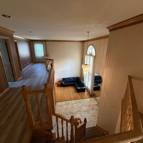 193 Rosedale Court, Bloomingdale, IL 60108
