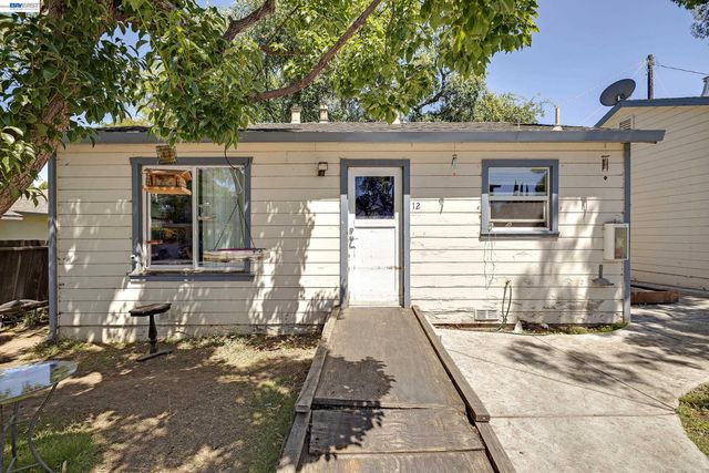 4067 Vineyard Ave, Pleasanton, CA 94566