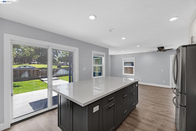 4067 Vineyard Ave, Pleasanton, CA 94566