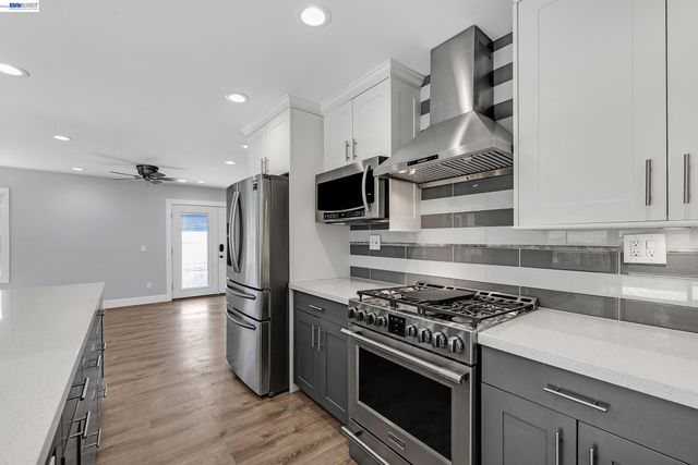4067 Vineyard Ave, Pleasanton, CA 94566