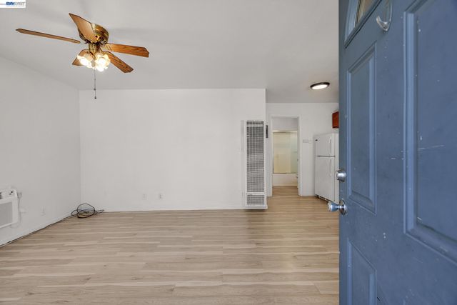 4067 Vineyard Ave, Pleasanton, CA 94566