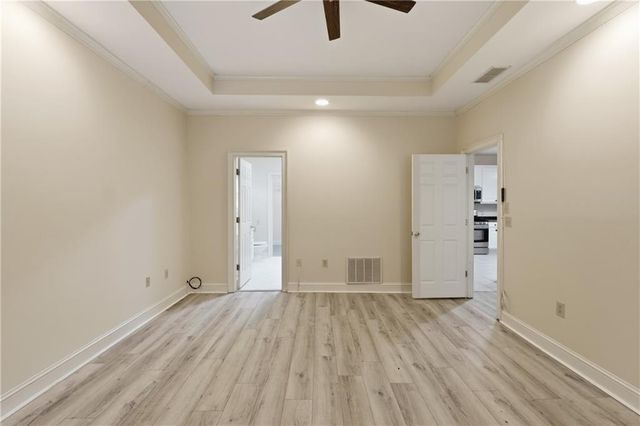 100 Clay Court, Tyrone, GA 30290