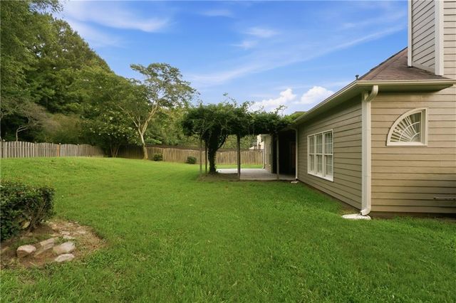 100 Clay Court, Tyrone, GA 30290