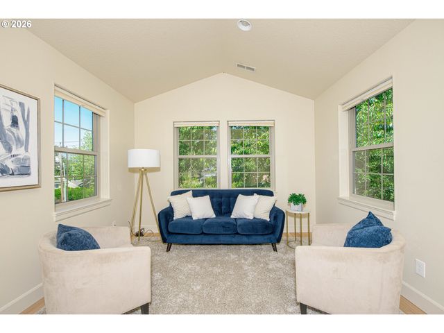 5406 Sw TAYLORS FERRY Rd, Portland, OR 97219