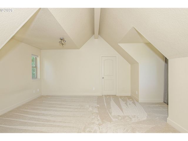 5406 Sw TAYLORS FERRY Rd, Portland, OR 97219