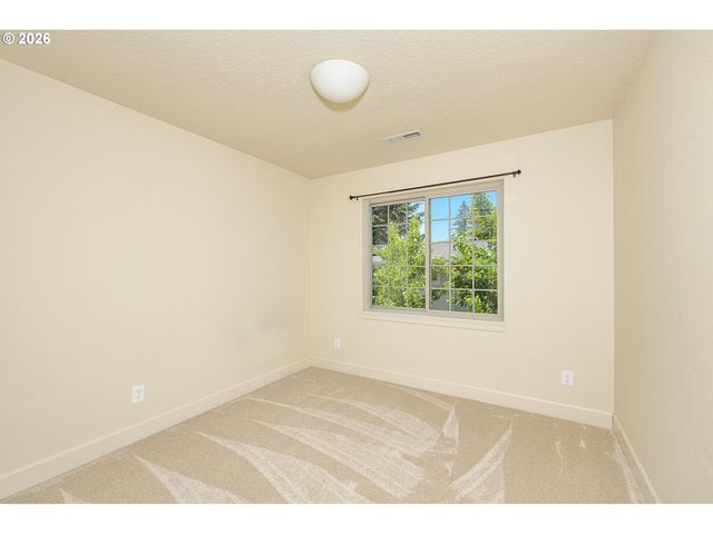 5406 Sw TAYLORS FERRY Rd, Portland, OR 97219