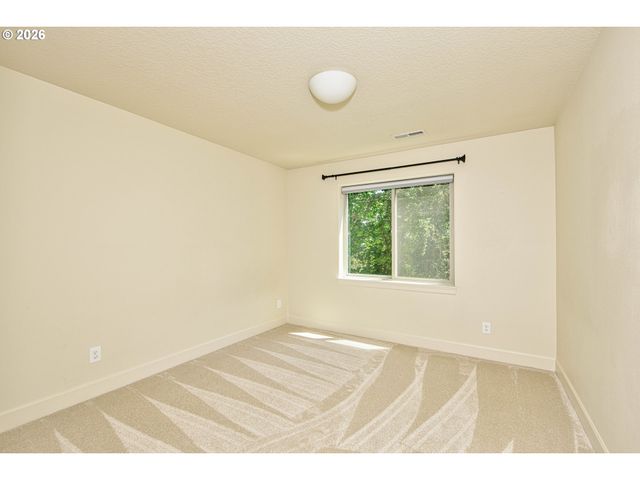5406 Sw TAYLORS FERRY Rd, Portland, OR 97219