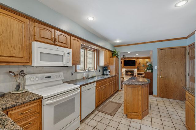 23548 Kim Drive, Clinton Township, MI 48035