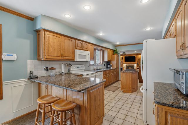 23548 Kim Drive, Clinton Township, MI 48035
