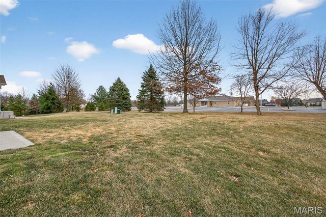968 Ridgepointe Place Circle, Lake St Louis, MO 63367