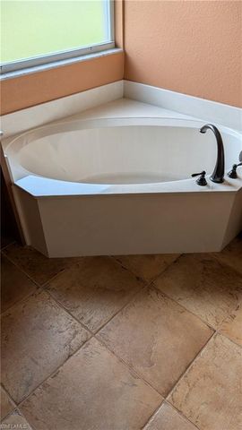 15359 Yellow Wood DR, Alva, FL 33920