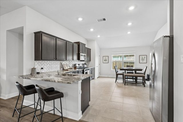 10227 Whitney Reach Drive, Rosharon, TX 77583