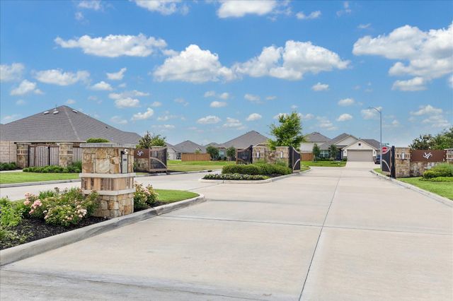 10227 Whitney Reach Drive, Rosharon, TX 77583
