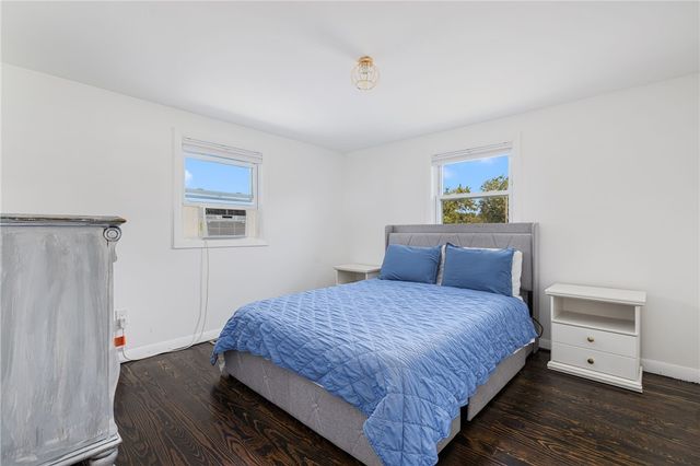 340 Old Mill Lane, Portsmouth, RI 02871