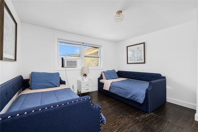 340 Old Mill Lane, Portsmouth, RI 02871