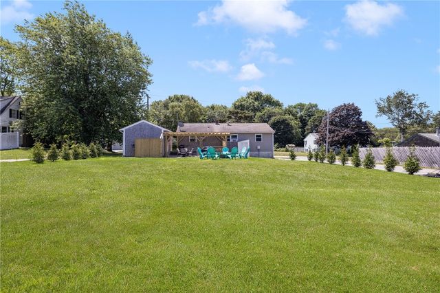 340 Old Mill Lane, Portsmouth, RI 02871
