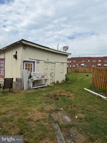 1031 S DUKE ST, Lancaster, PA 17602