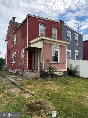 1031 S DUKE ST, Lancaster, PA 17602