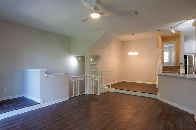 717 MAINSAIL DRIVE, Tampa, FL 33602