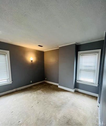 3260 Pasadena Street, Detroit, MI 48238