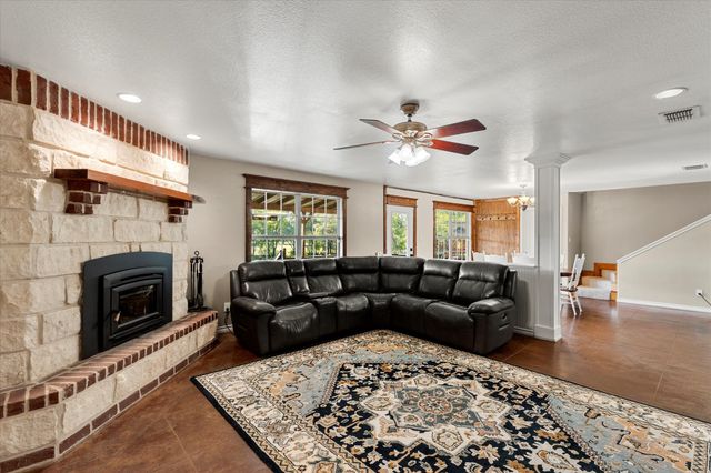 3115 RS County Rd 2610, Alba, TX 75410