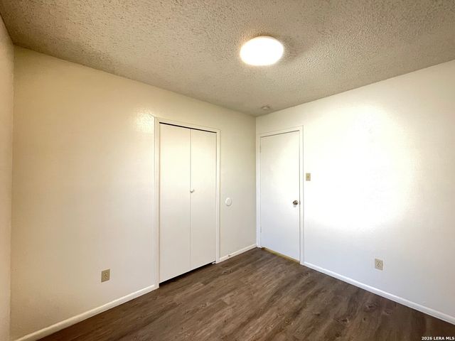 7454 LANCEWOOD DR, San Antonio, TX 78227