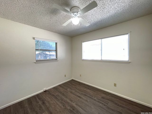 7454 LANCEWOOD DR, San Antonio, TX 78227