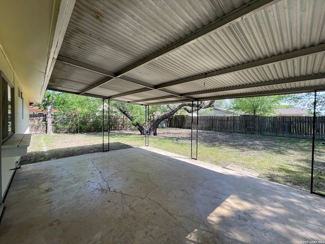 7454 LANCEWOOD DR, San Antonio, TX 78227