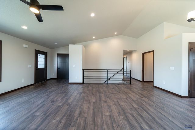 549 DENALI DR, Box Elder, SD 57719
