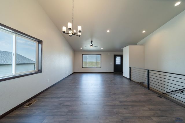 549 DENALI DR, Box Elder, SD 57719
